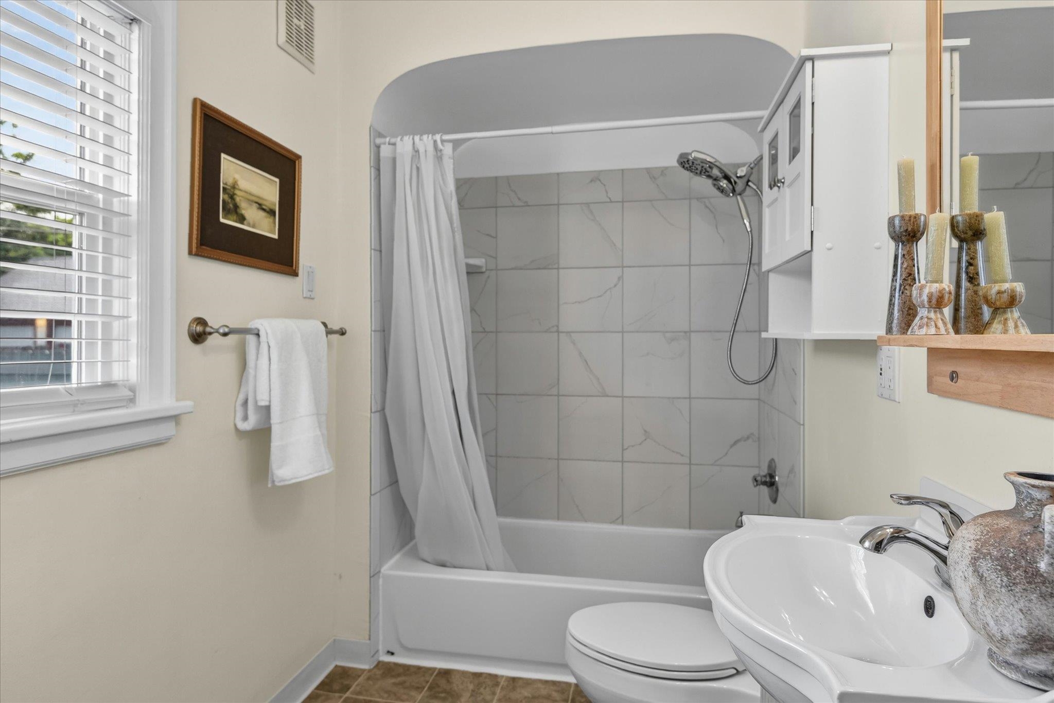 1218 E Augusta Ave - Photo 18