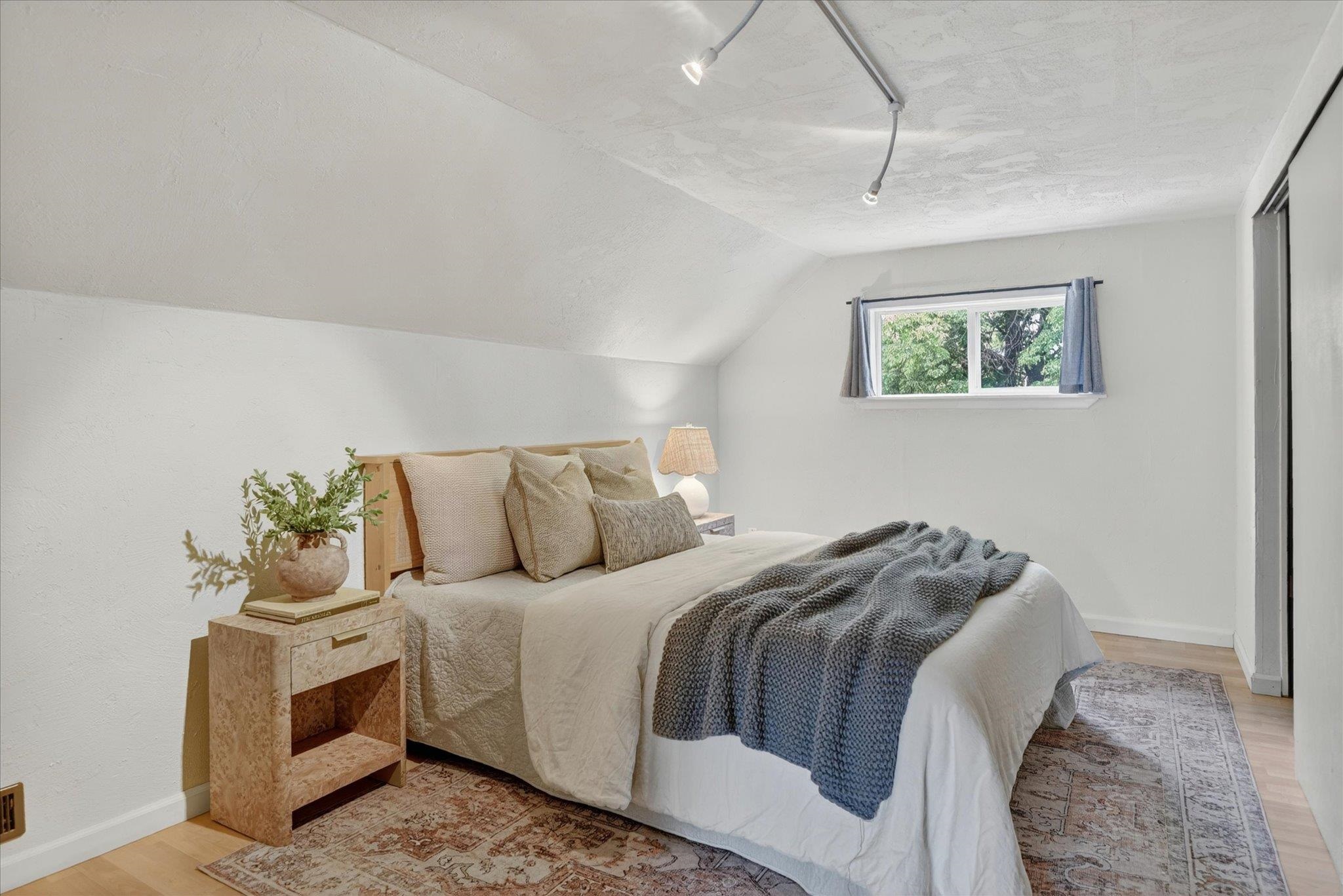 1218 E Augusta Ave - Photo 23