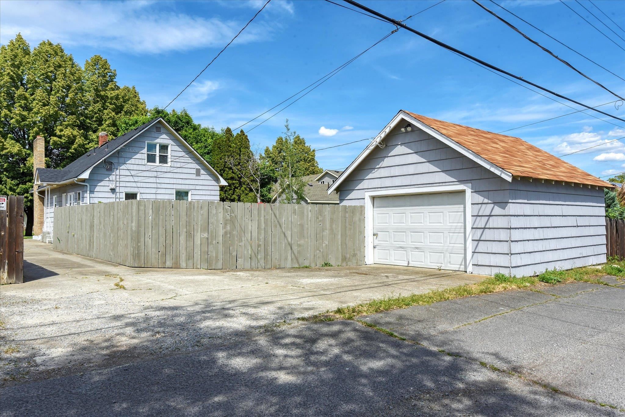1218 E Augusta Ave - Photo 34