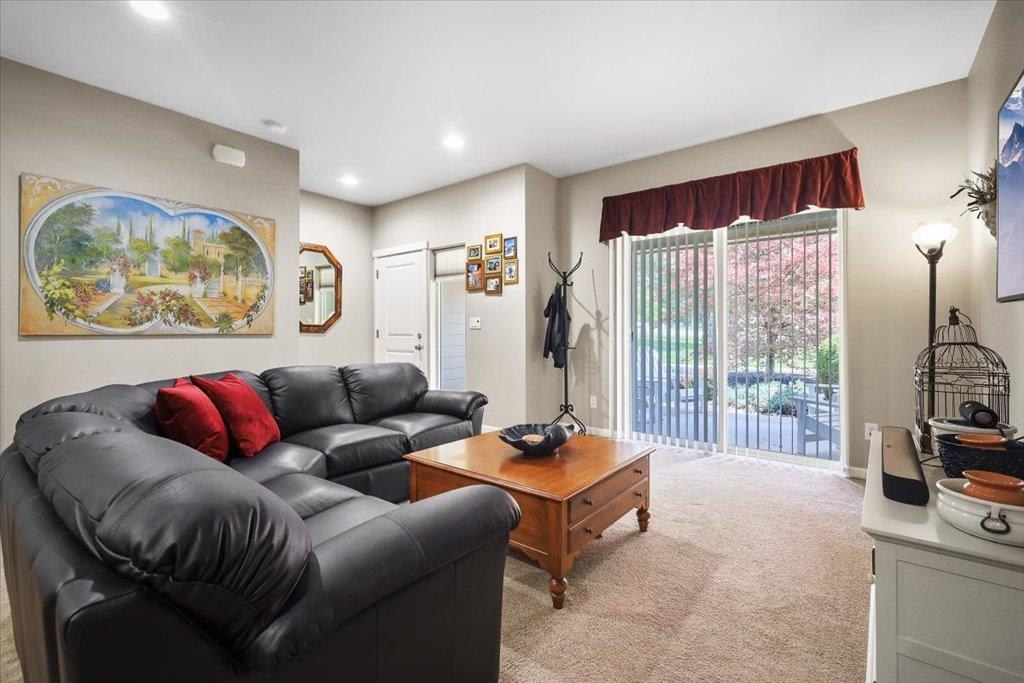 8903 N Barnes Rd - Photo 4