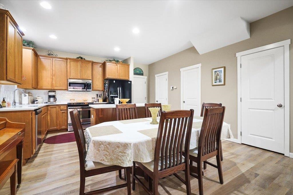 8903 N Barnes Rd - Photo 9