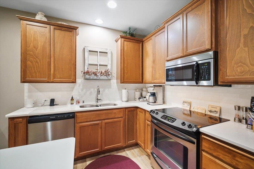 8903 N Barnes Rd - Photo 15