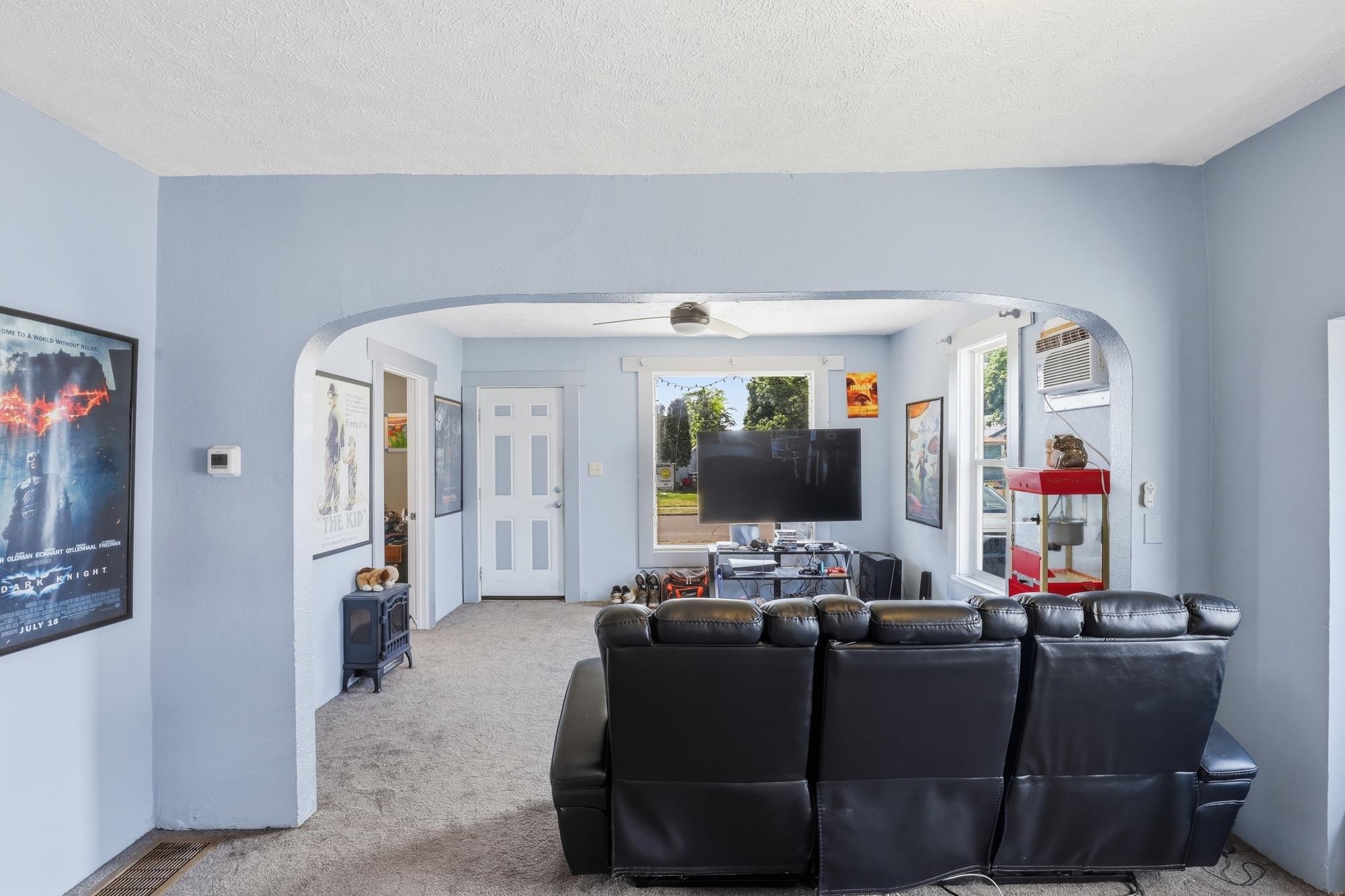 313 E E Queen Ave - Photo 7
