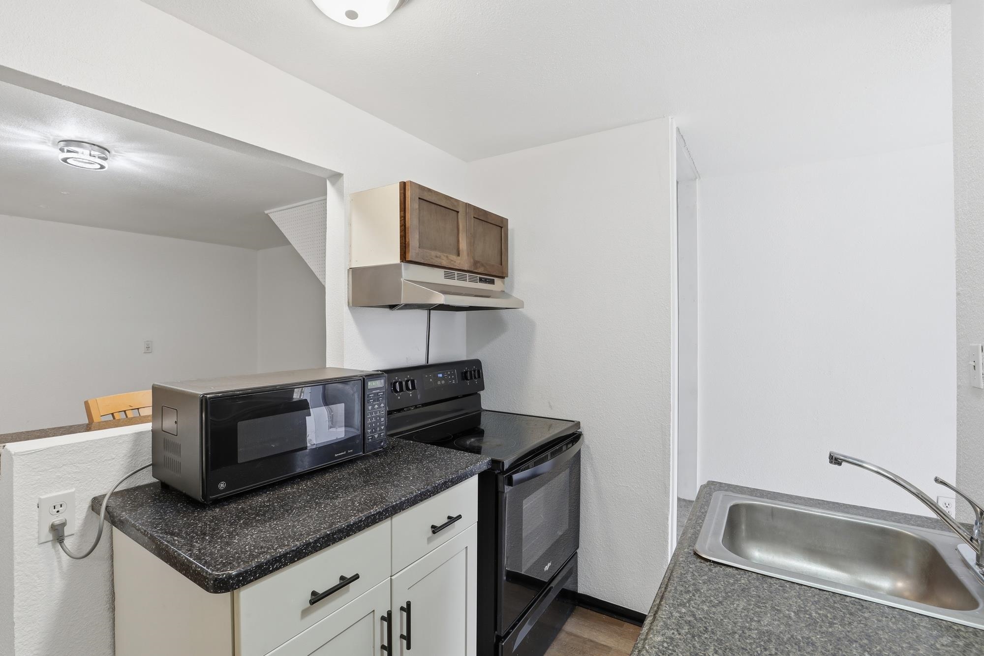 313 E E Queen Ave - Photo 27
