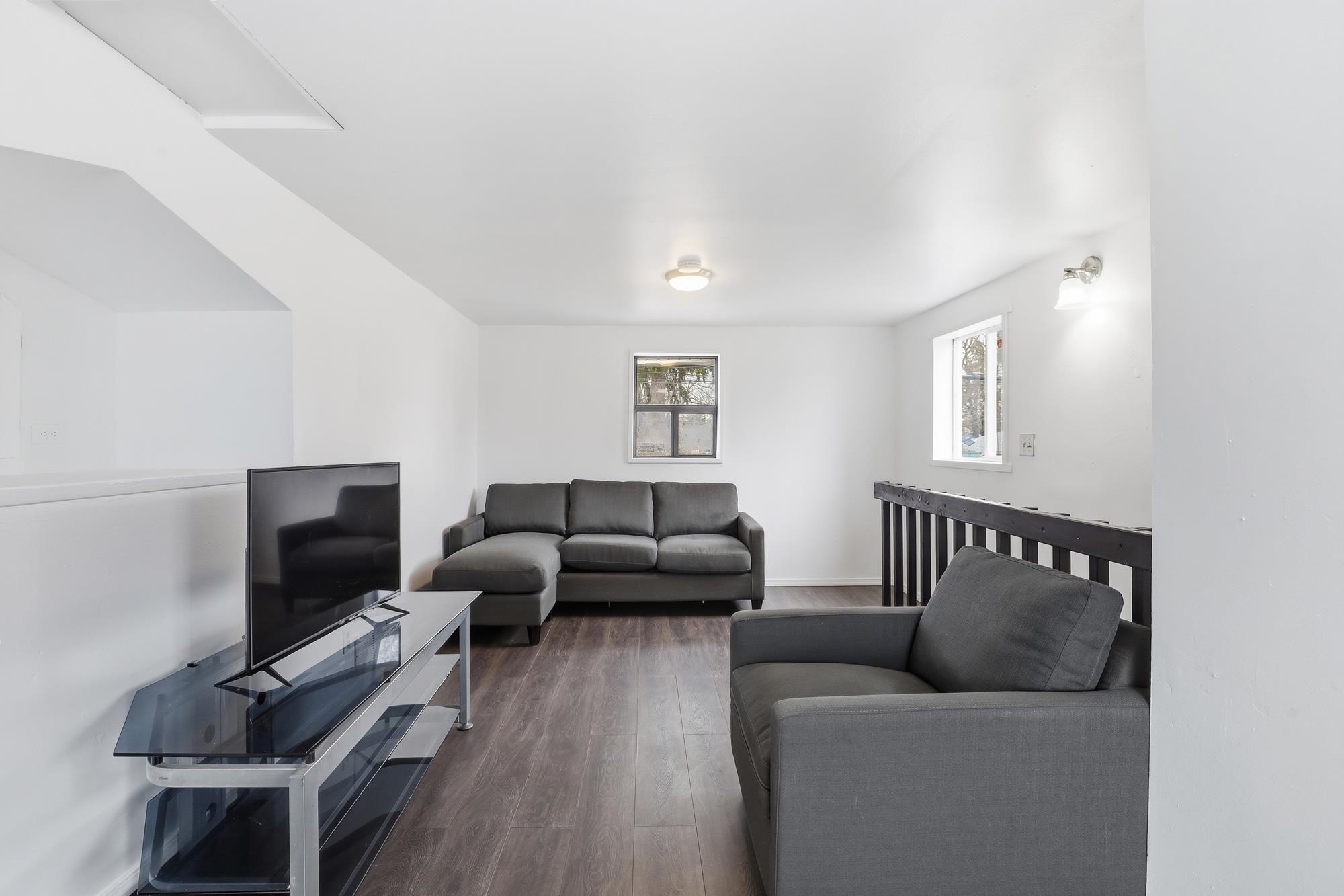 313 E E Queen Ave - Photo 34
