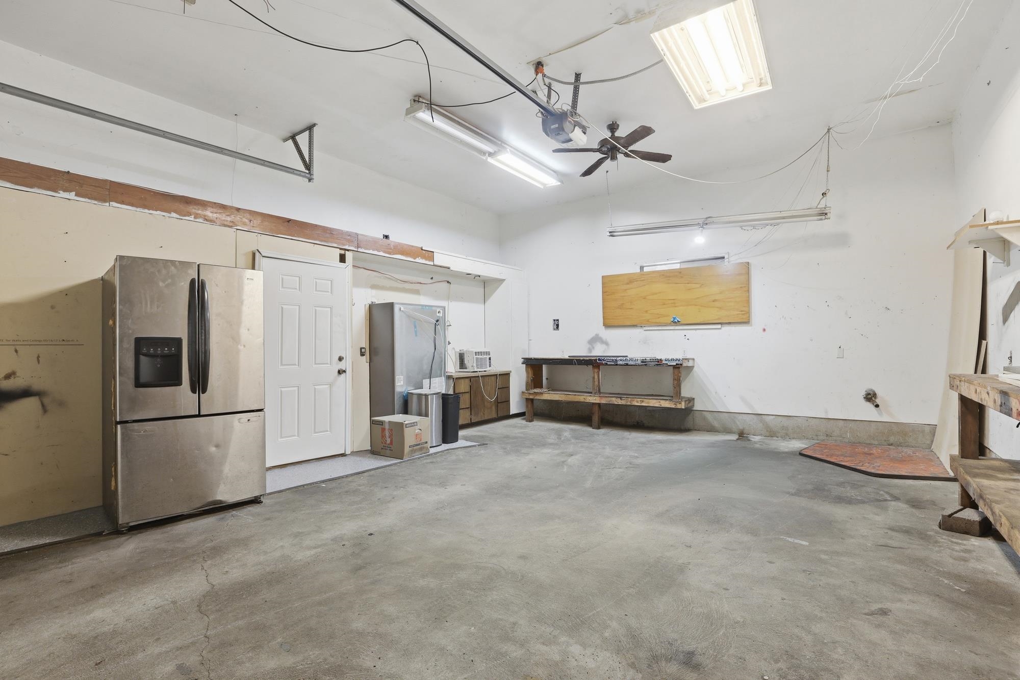 313 E E Queen Ave - Photo 37