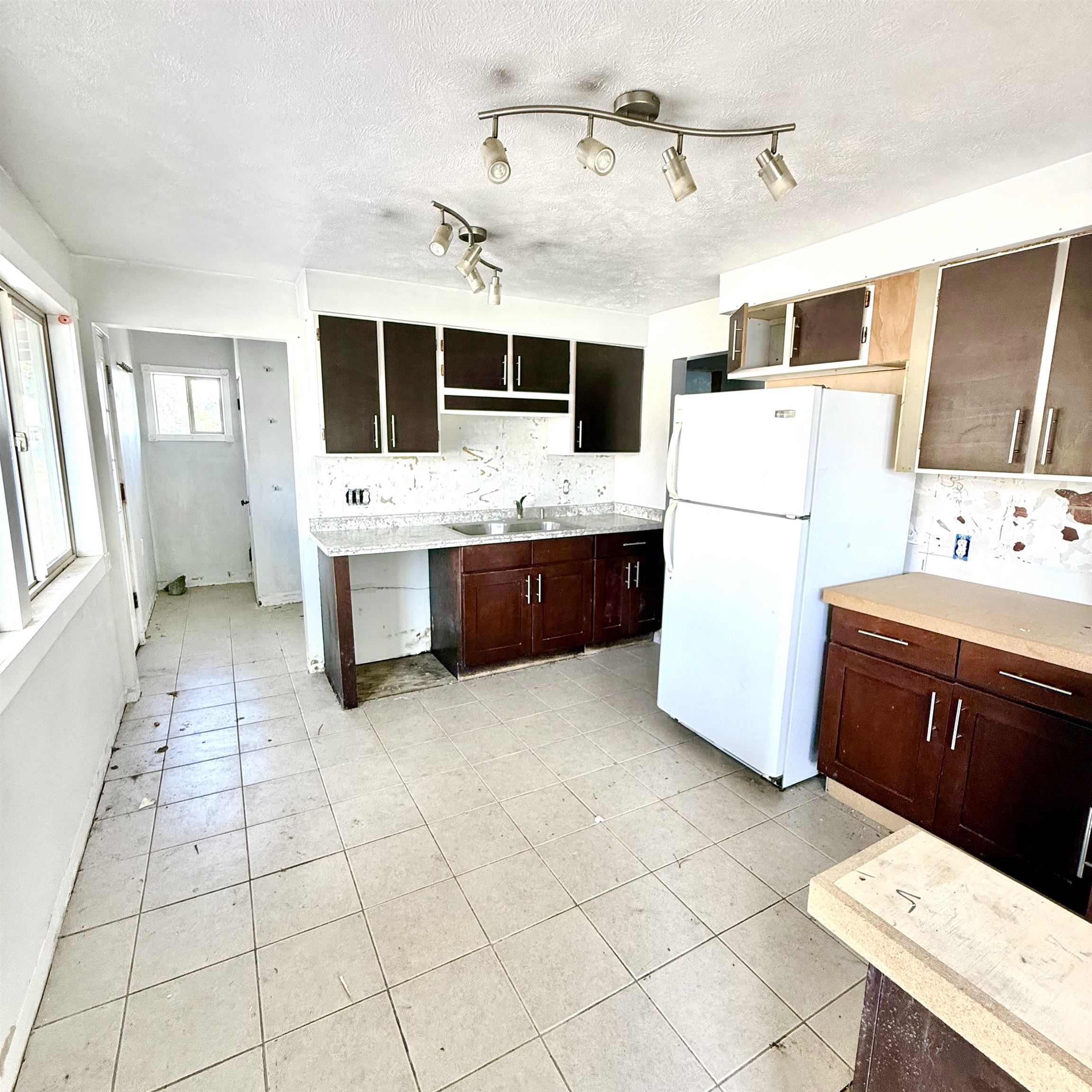 9002 E Sinto Ave - Photo 9