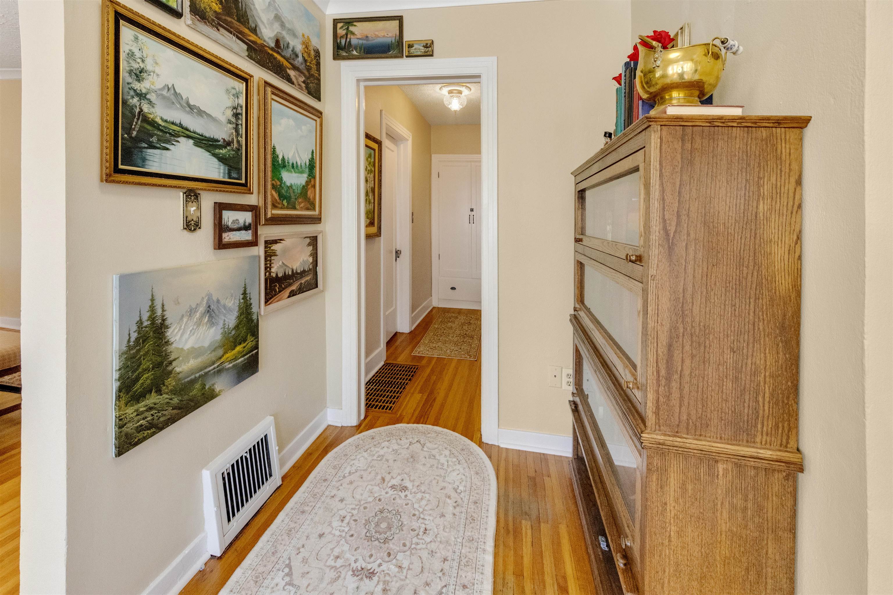 1127 E Gordon Ave - Photo 8