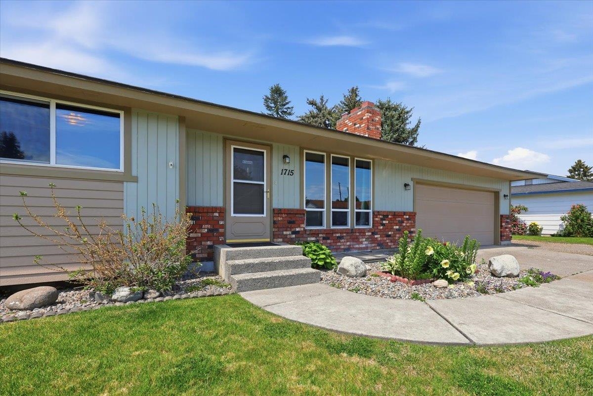 1715 N Herald Rd - Photo 5