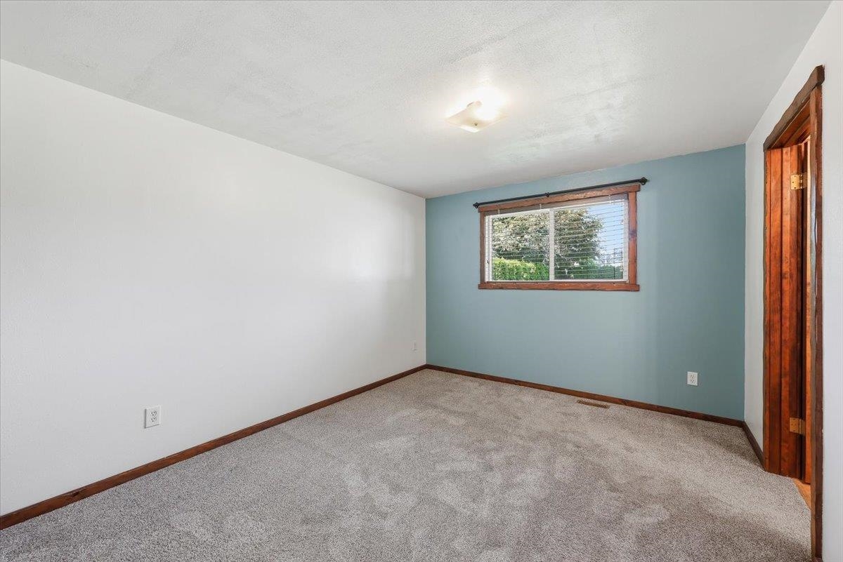1715 N Herald Rd - Photo 16