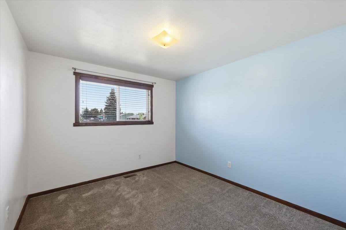 1715 N Herald Rd - Photo 18