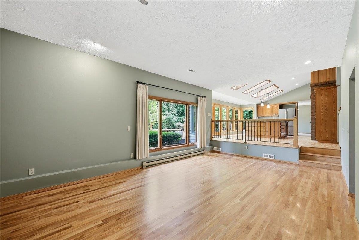 12006 N Hemlock St - Photo 19