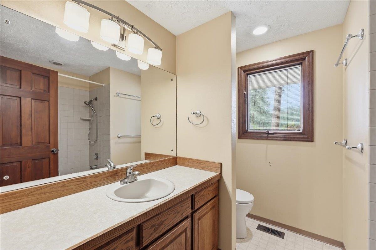 12006 N Hemlock St - Photo 32