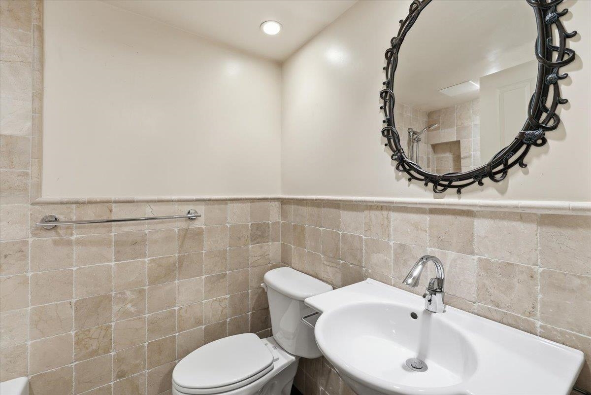 12006 N Hemlock St - Photo 36