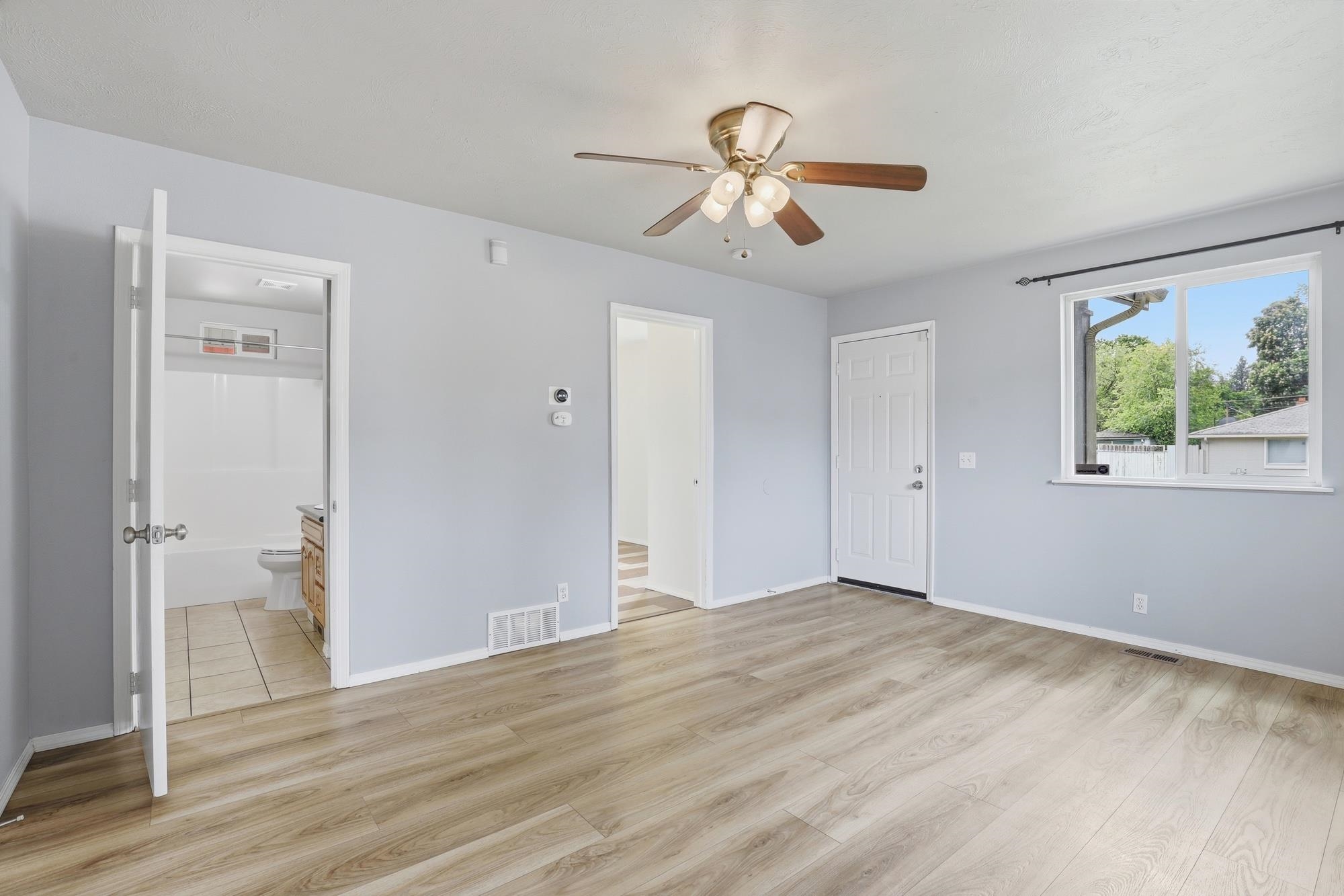 4503 E 6th Ave - Photo 4