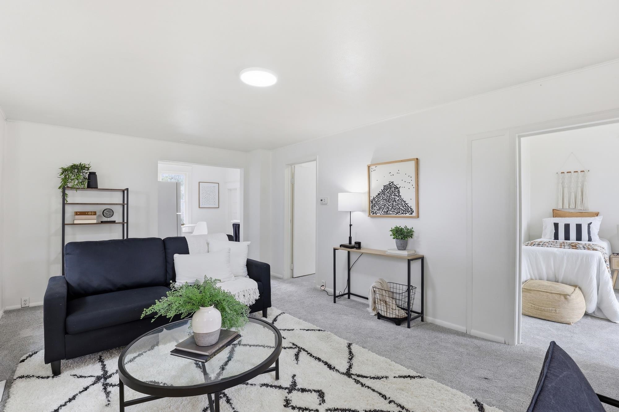 527 E Bridgeport Ave - Photo 5