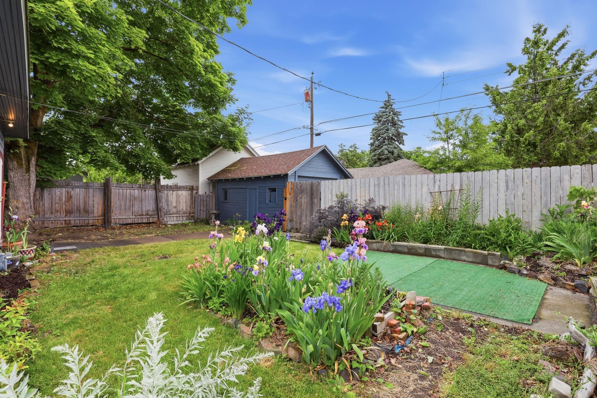 527 E Bridgeport Ave - Photo 22