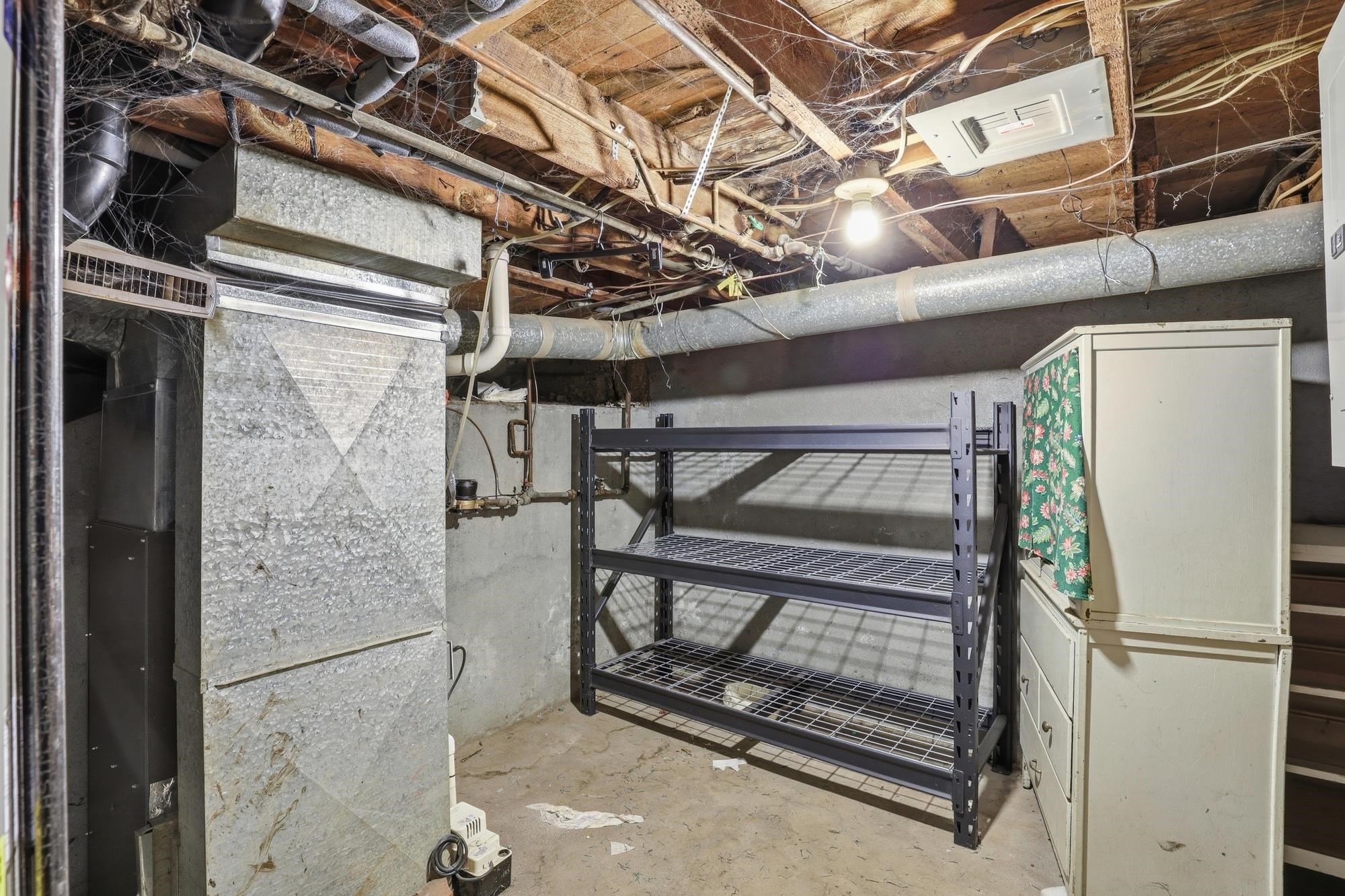 527 E Bridgeport Ave - Photo 24