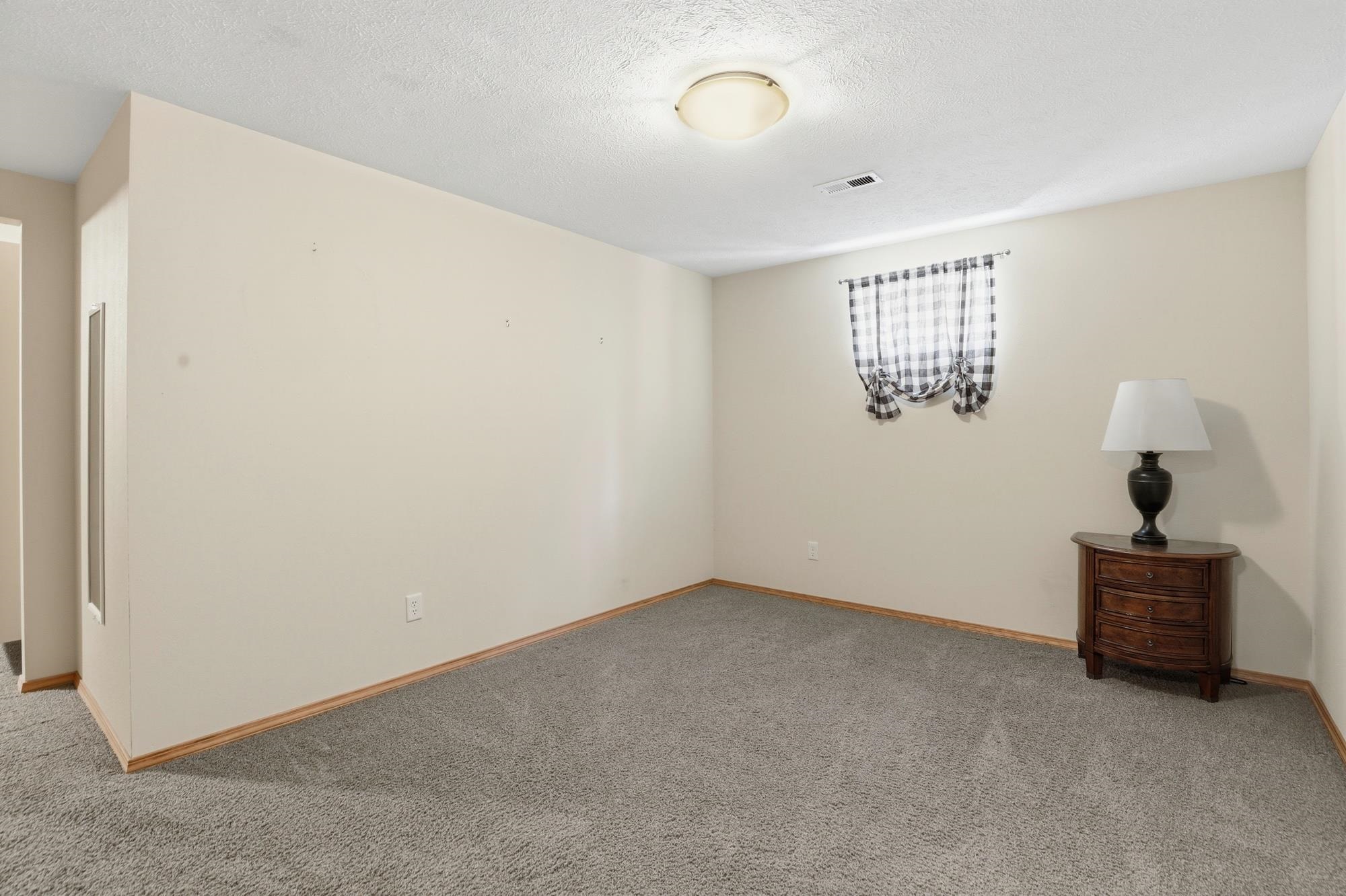 2603 E 59th Ln - Photo 27