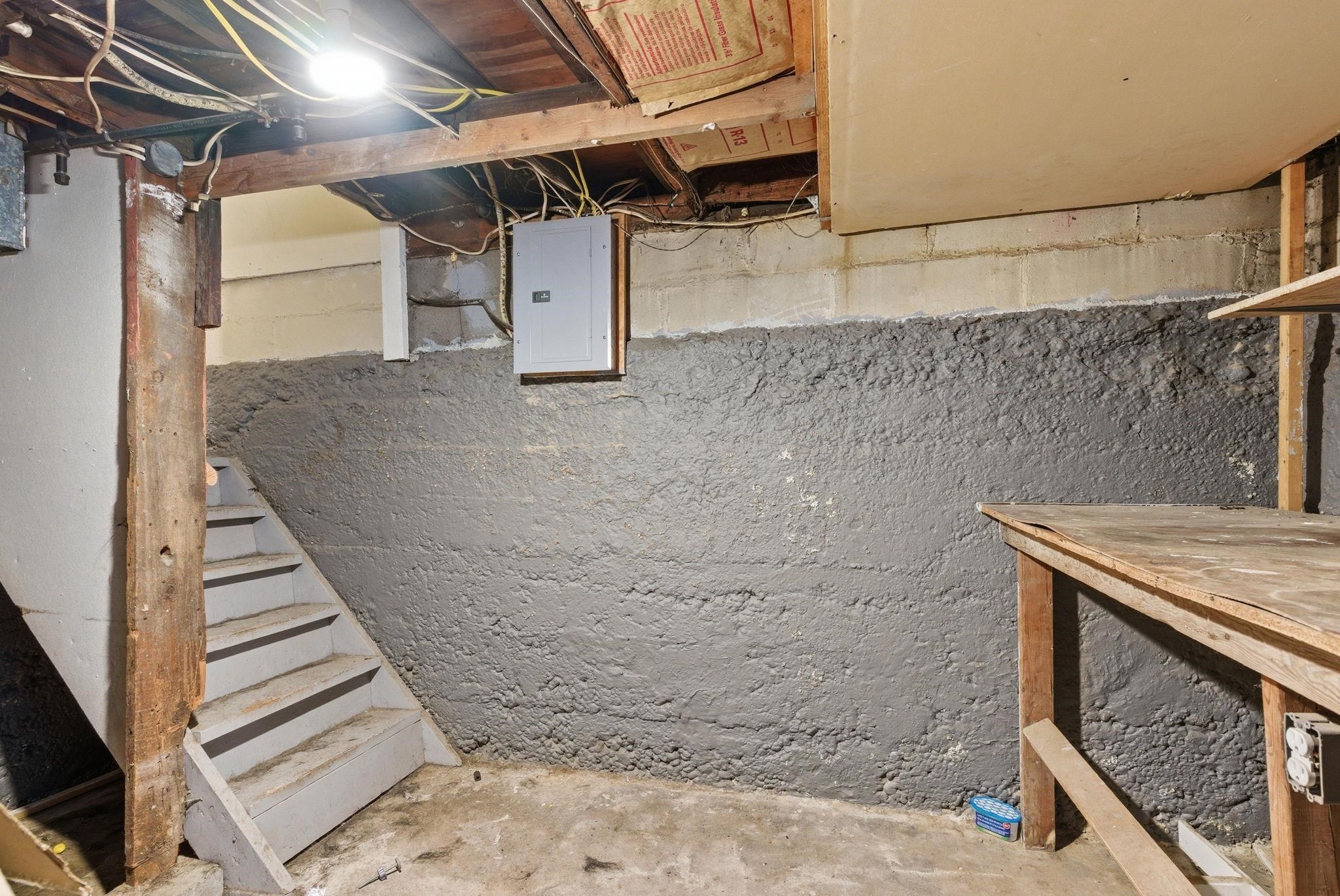 554 E Bridgeport Ave - Photo 19