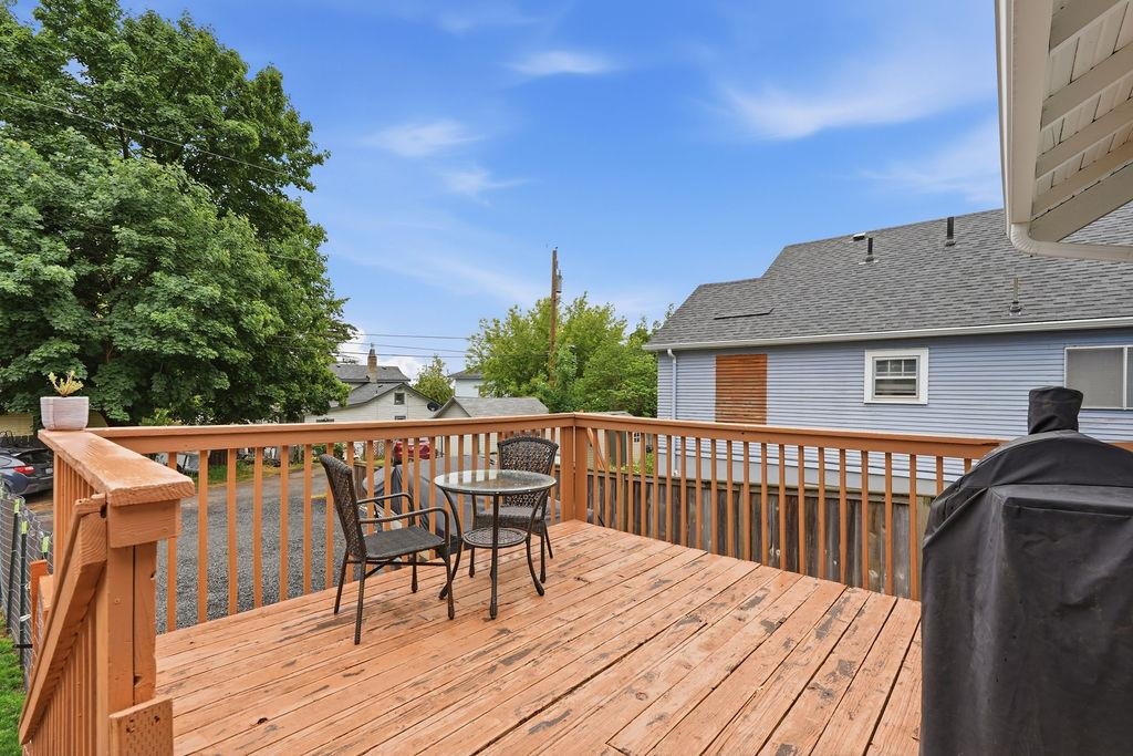 213 6th St - Photo 27