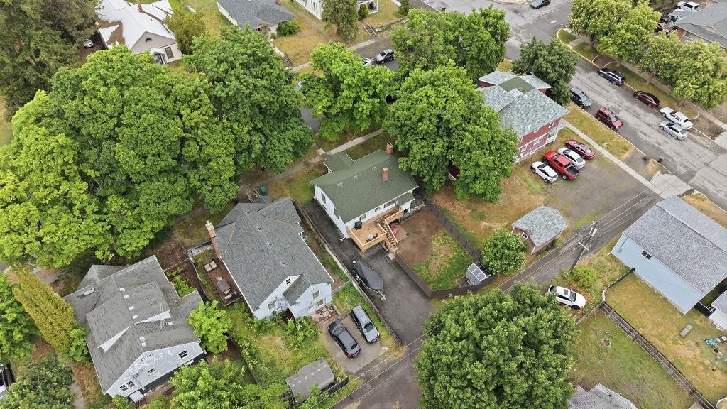 213 6th St - Photo 31