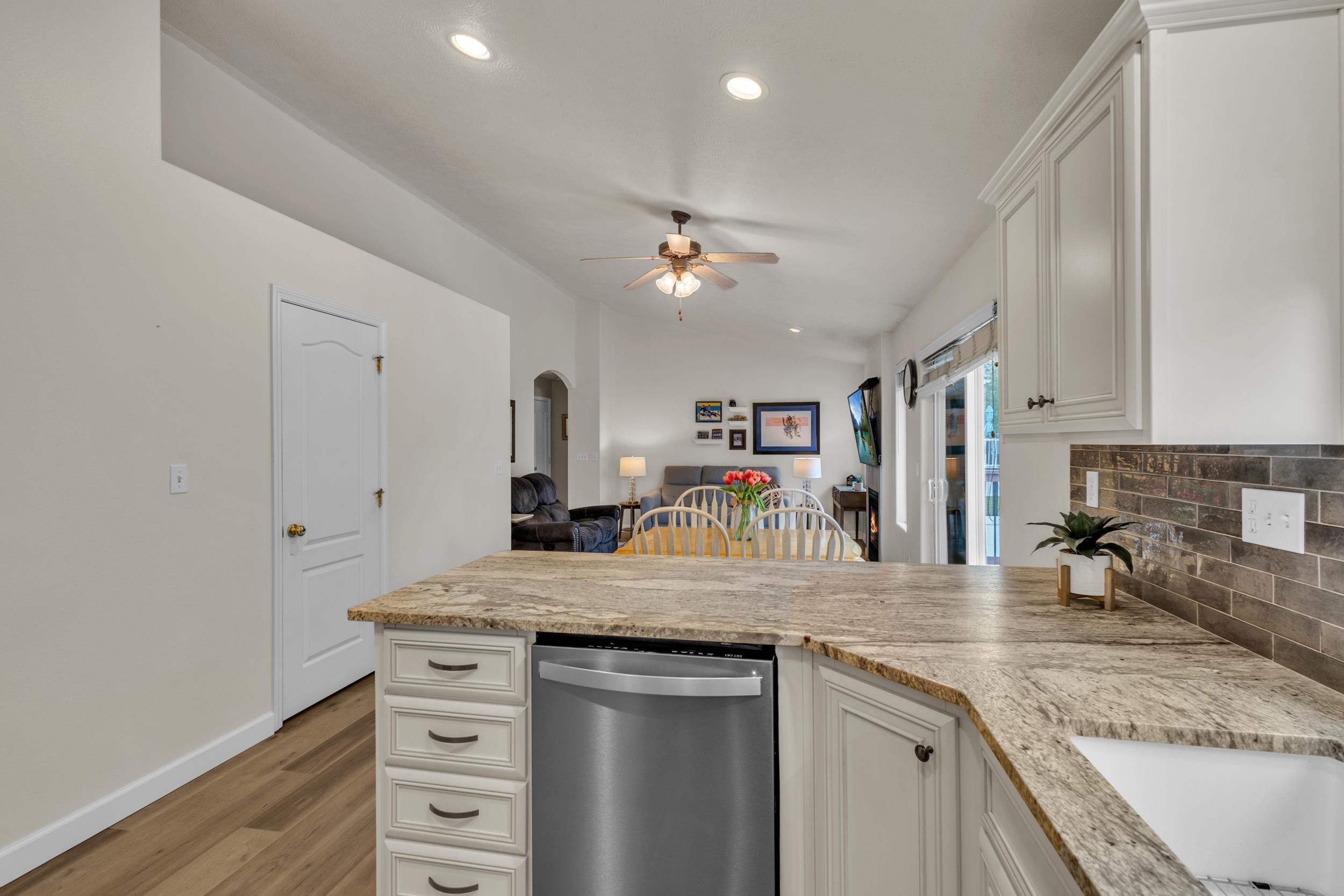8716 N J Ct - Photo 14