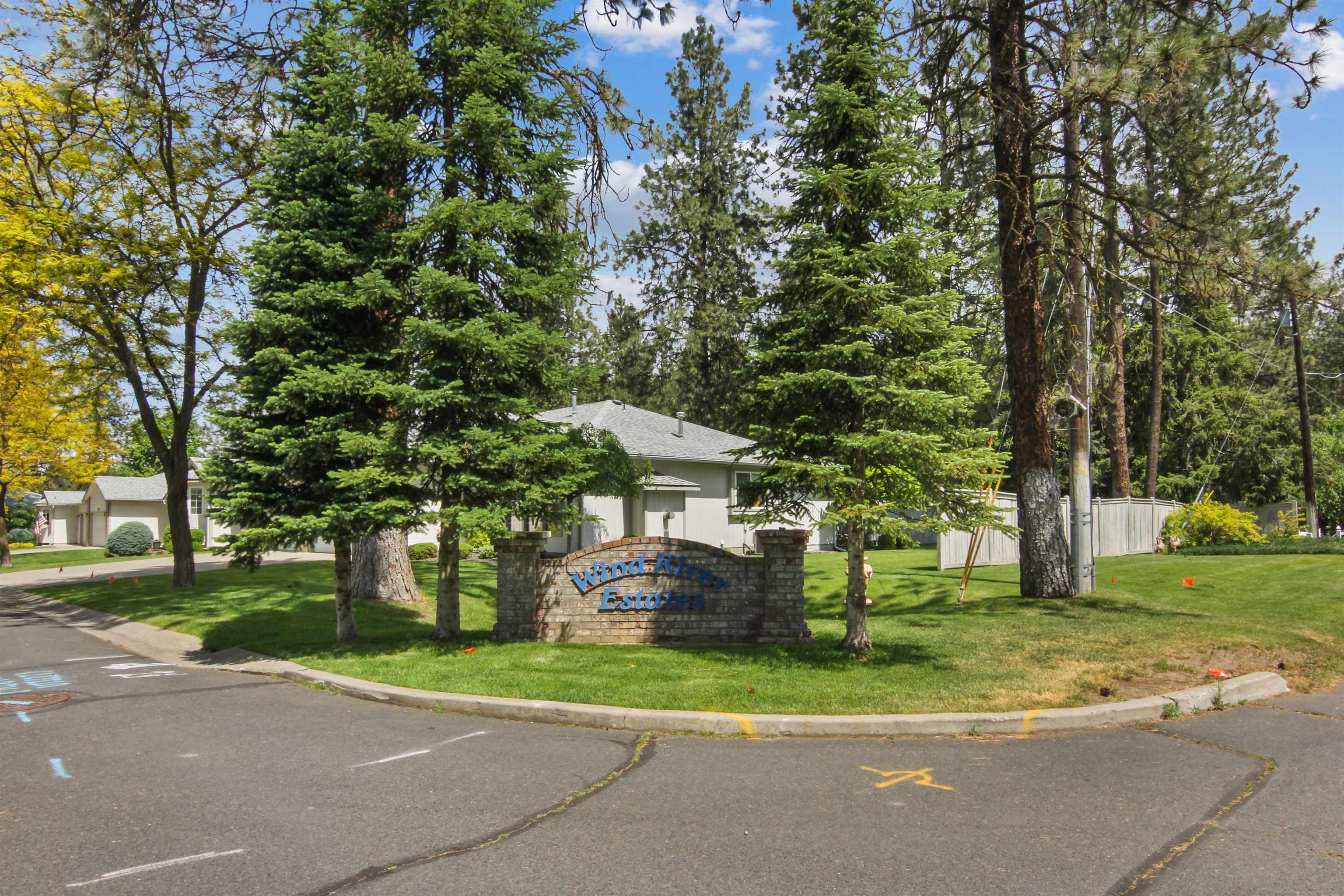 8402 N Pine Meadows Ln - Photo 22