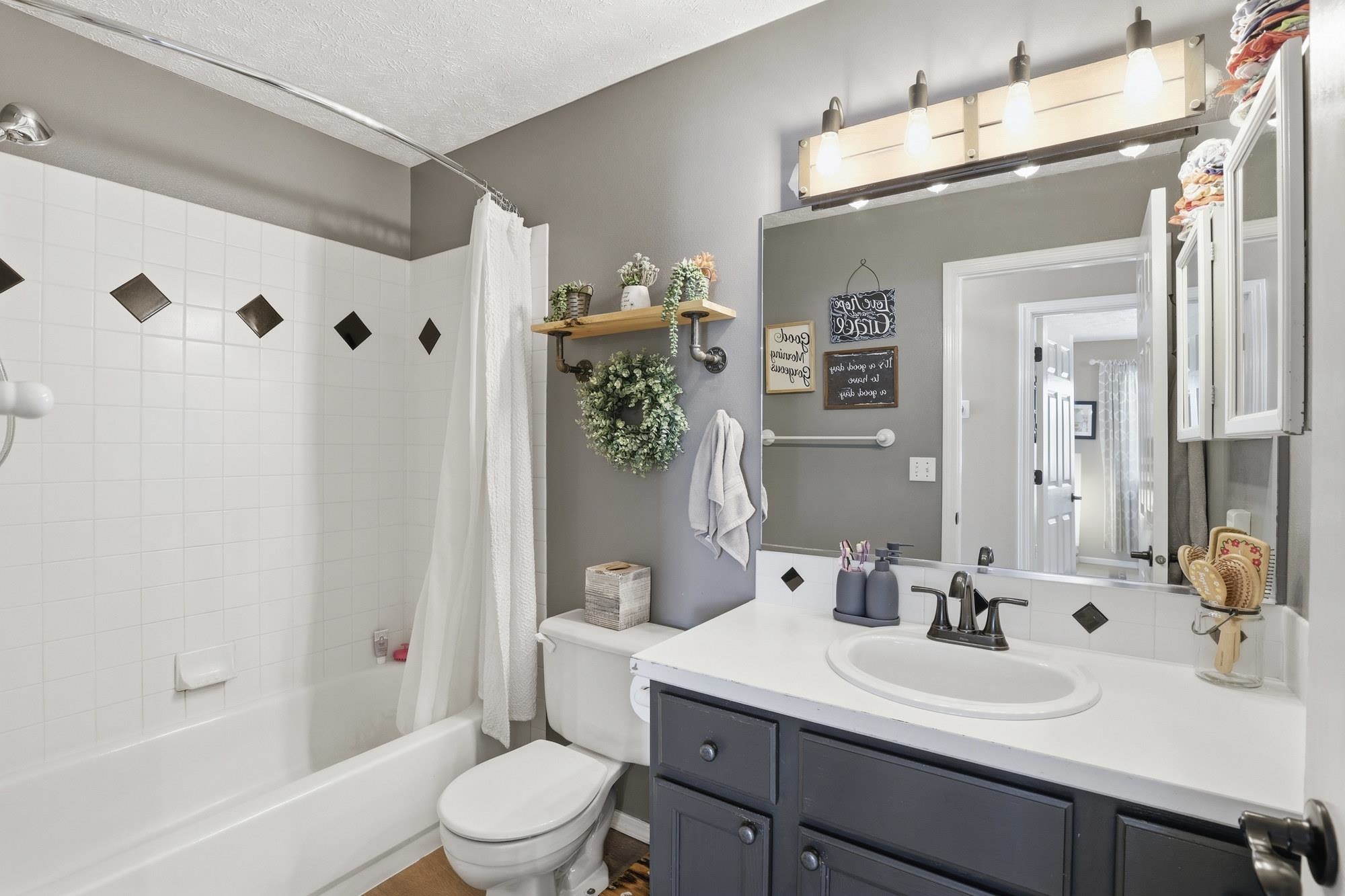 1020 N Drury Ct - Photo 17