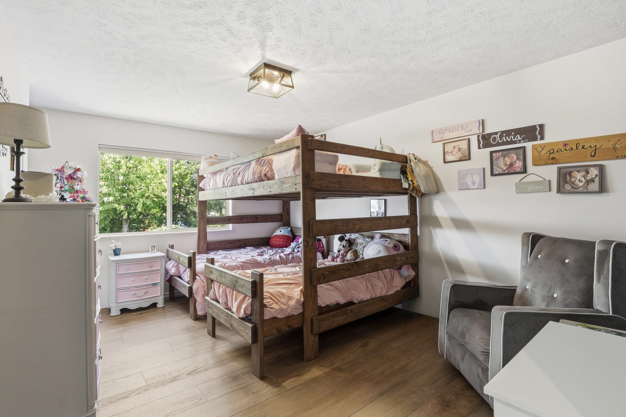 1020 N Drury Ct - Photo 15