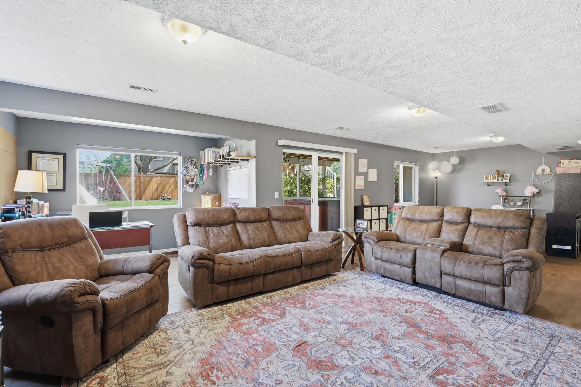 1020 N Drury Ct - Photo 21