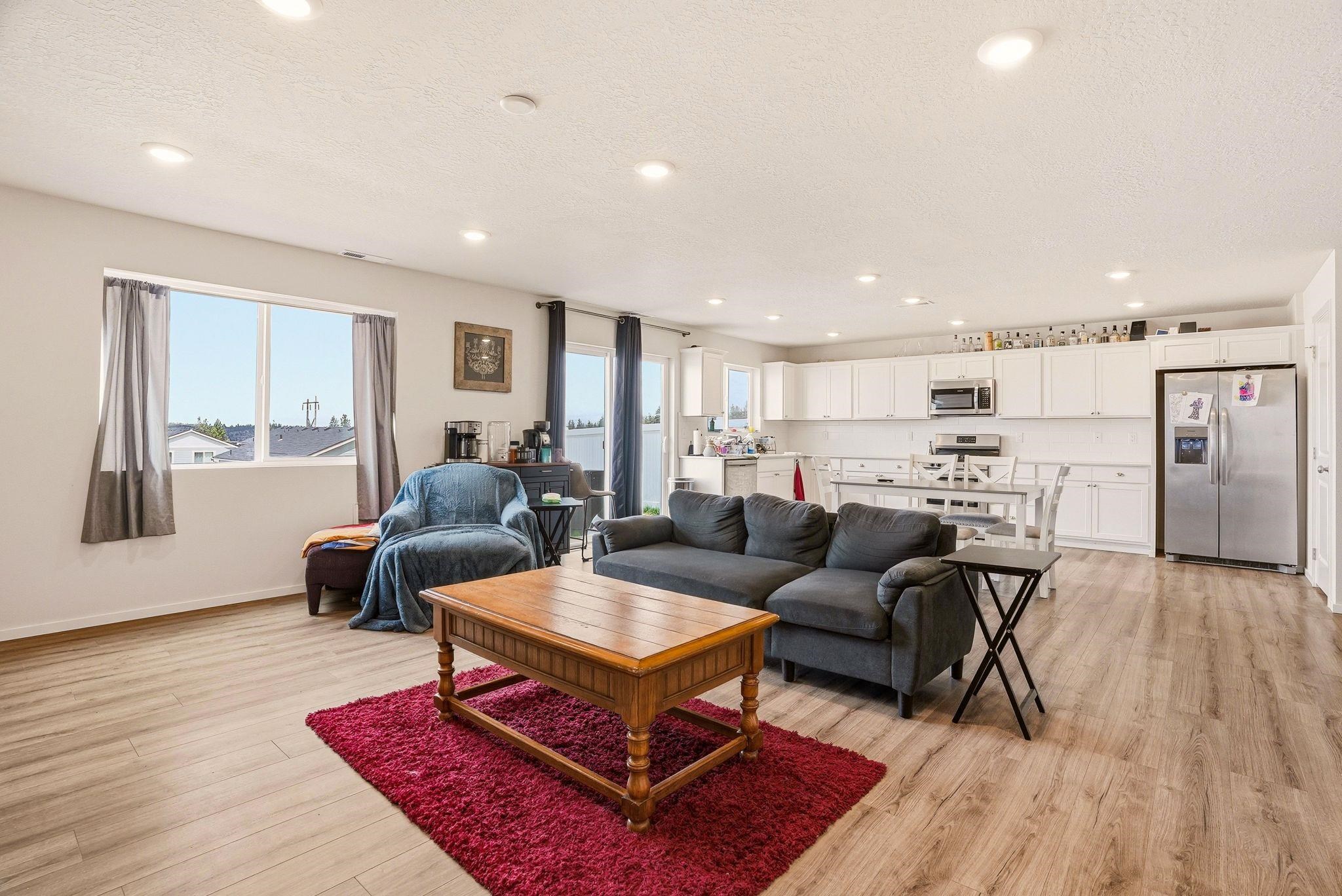 4464 W Bedford Ave - Photo 3