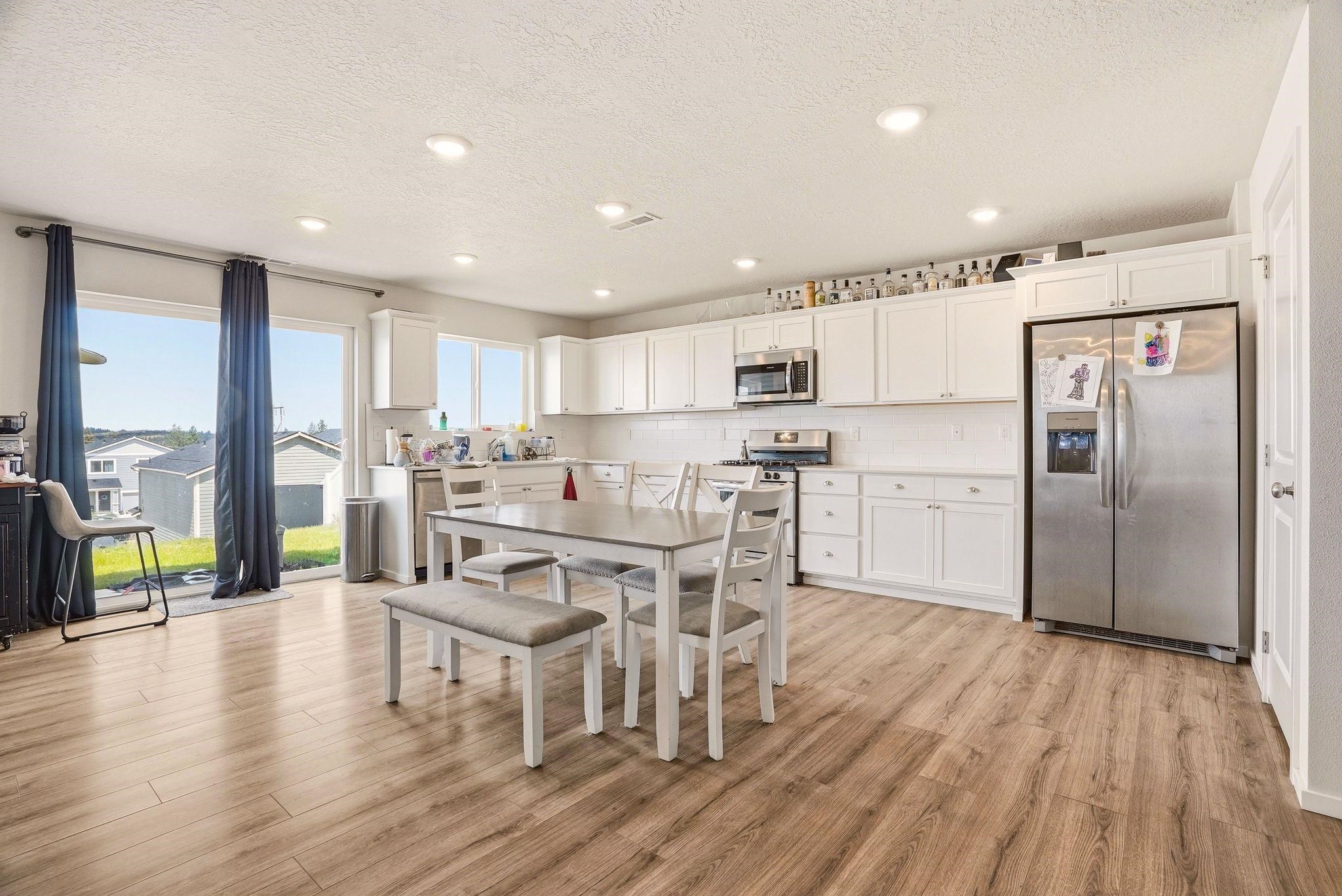 4464 W Bedford Ave - Photo 8