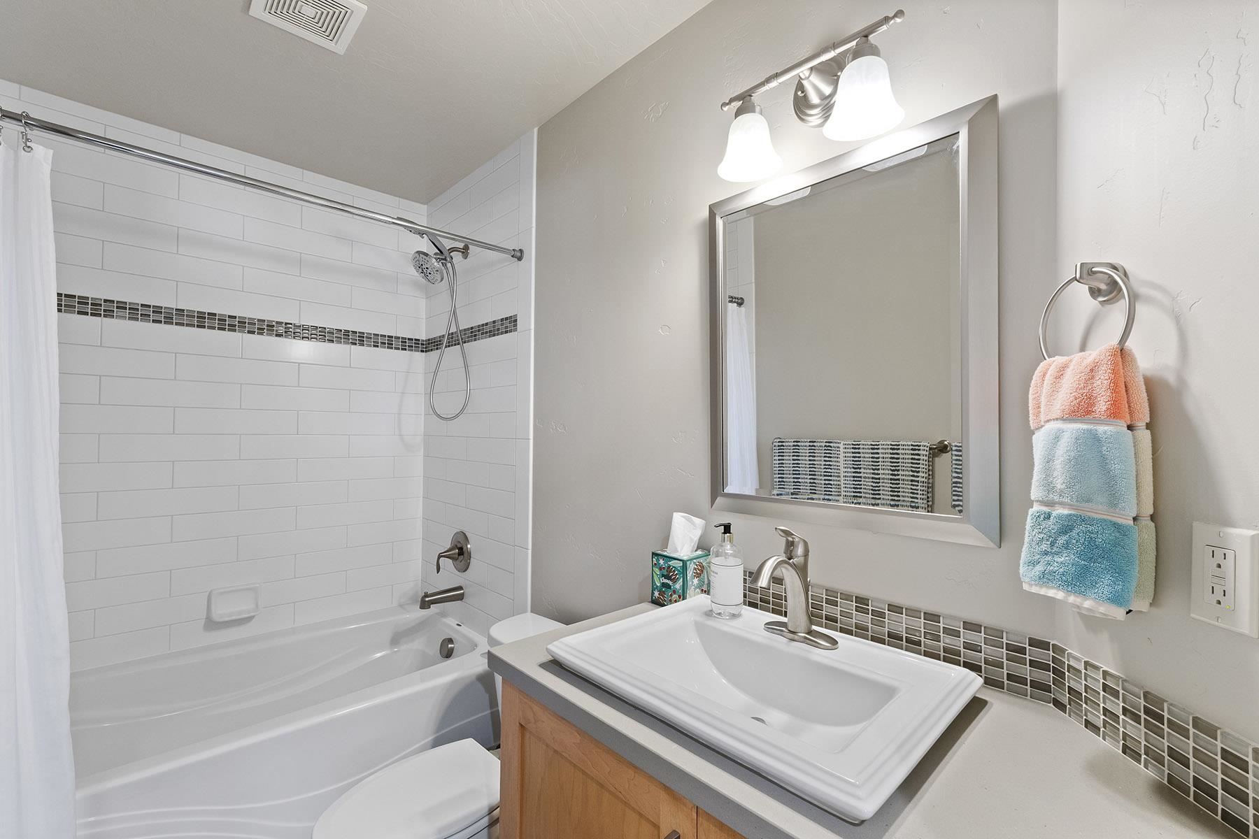 1227 W Quail Crest Ave - Photo 10