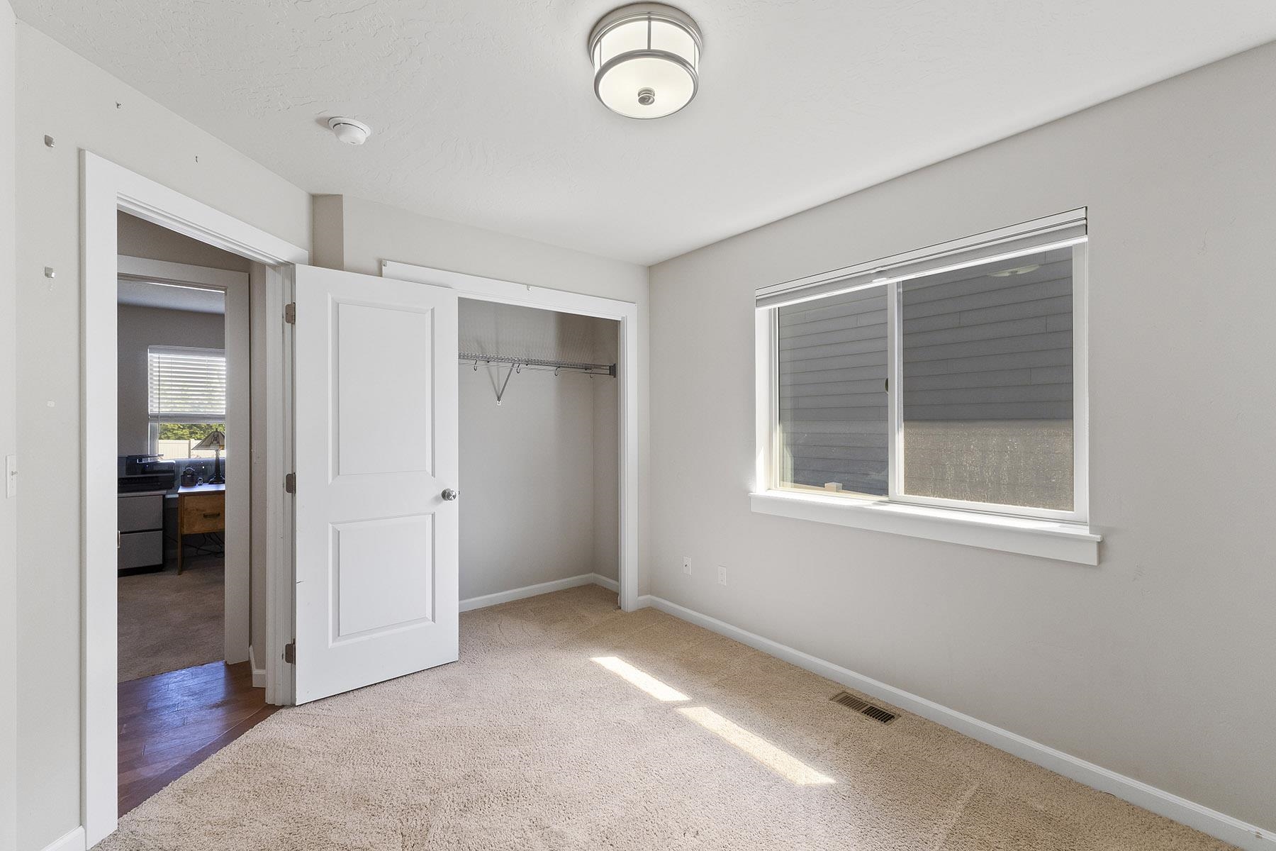 1227 W Quail Crest Ave - Photo 12