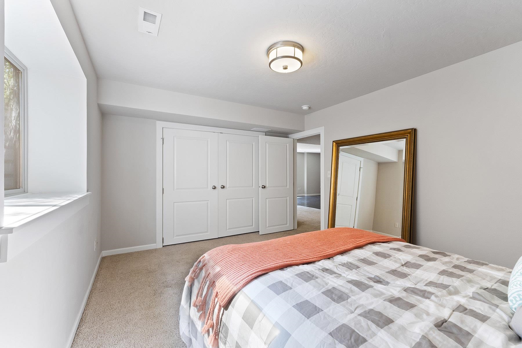 1227 W Quail Crest Ave - Photo 32