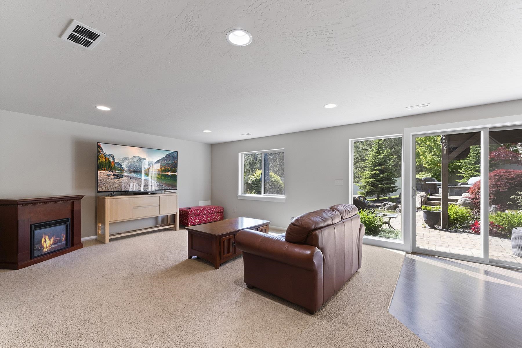 1227 W Quail Crest Ave - Photo 36