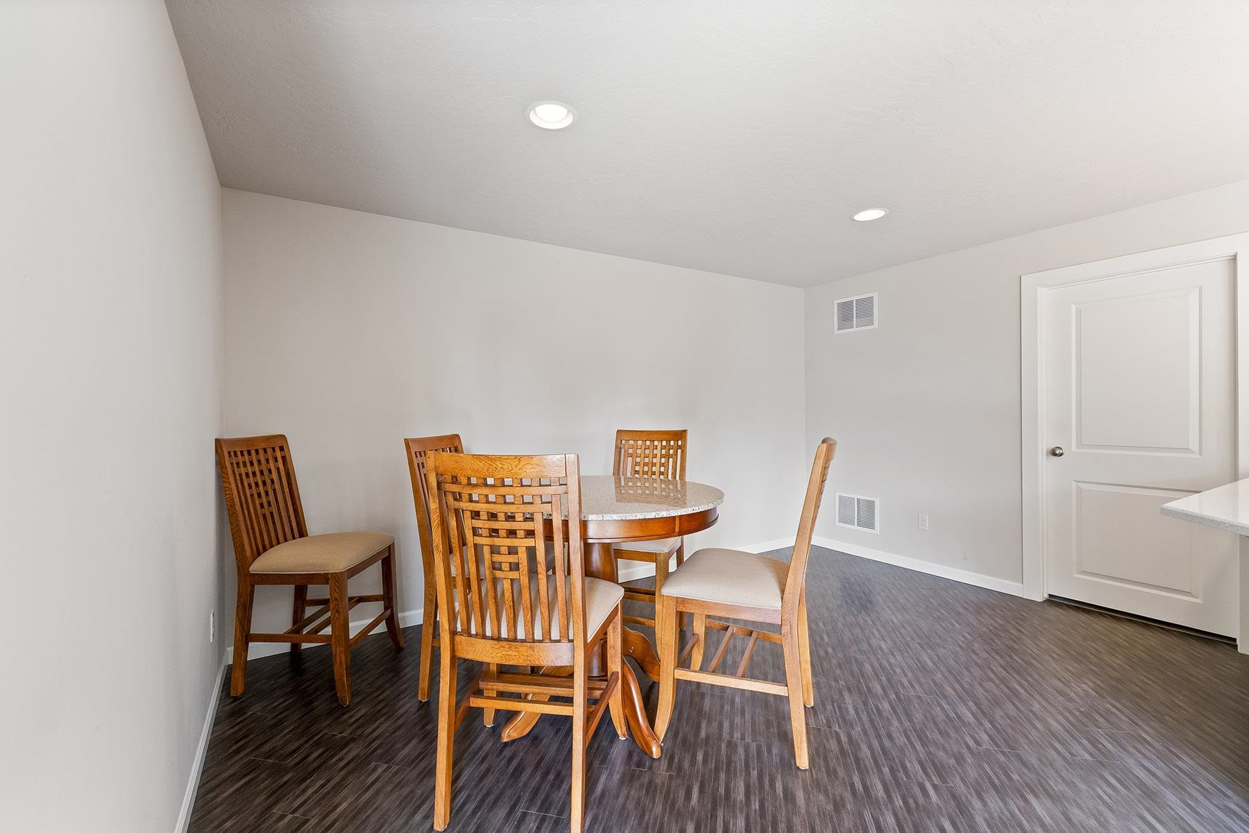 1227 W Quail Crest Ave - Photo 40