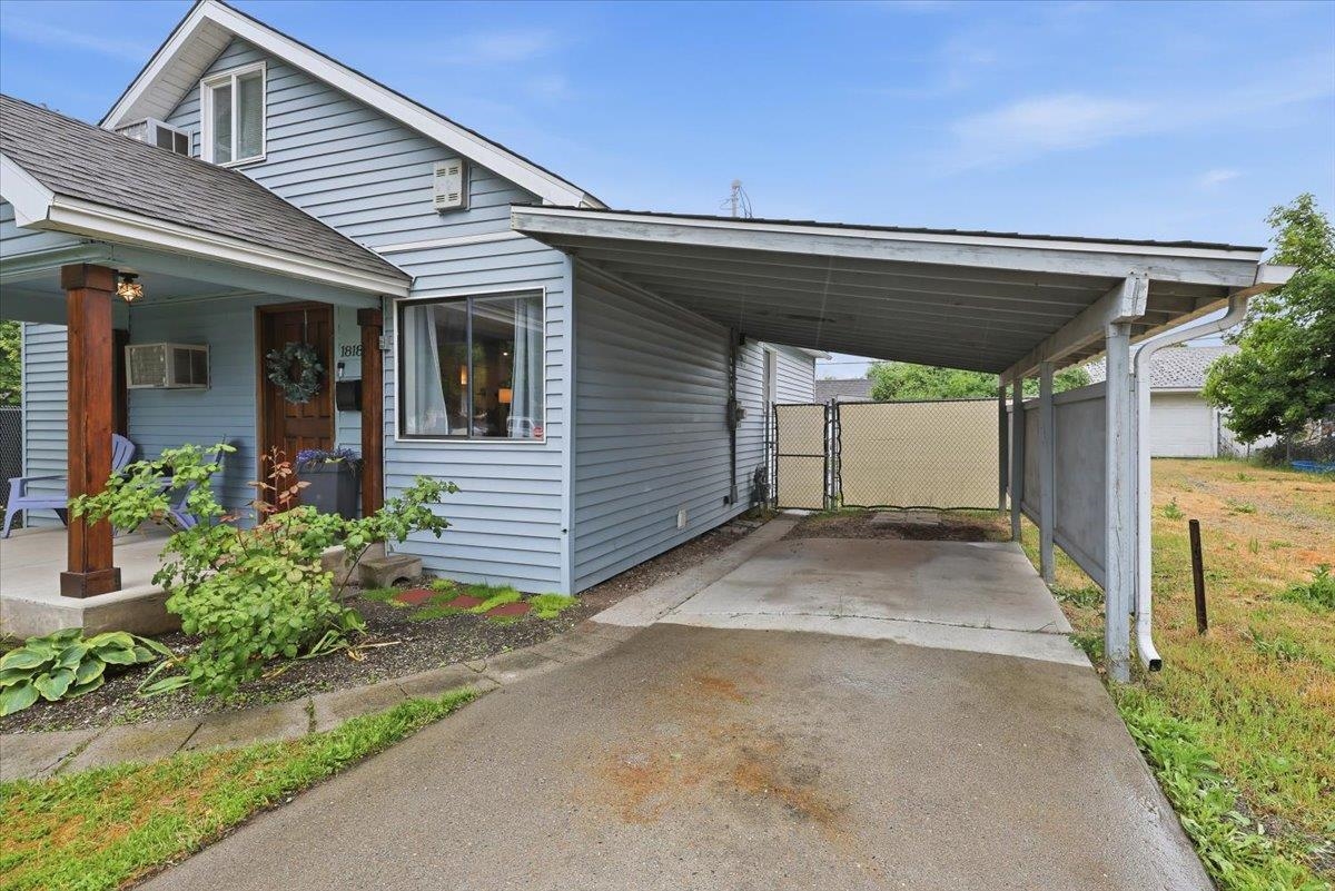 1818 E Rockwell Ave - Photo 4