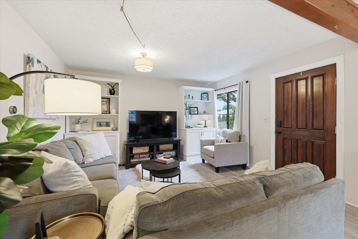 1818 E Rockwell Ave - Photo 7