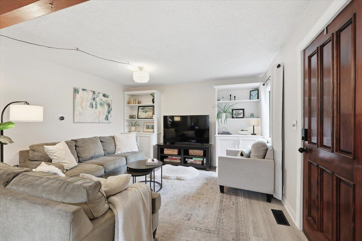 1818 E Rockwell Ave - Photo 8