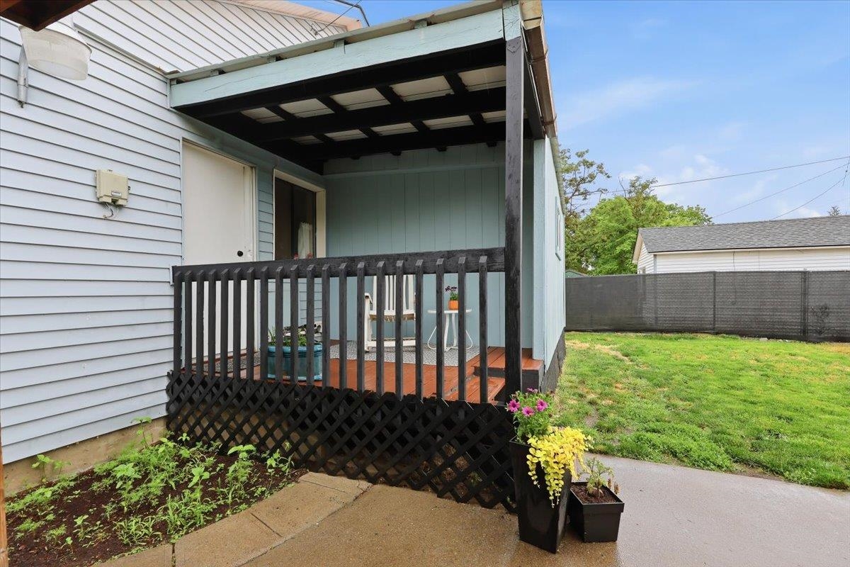1818 E Rockwell Ave - Photo 21