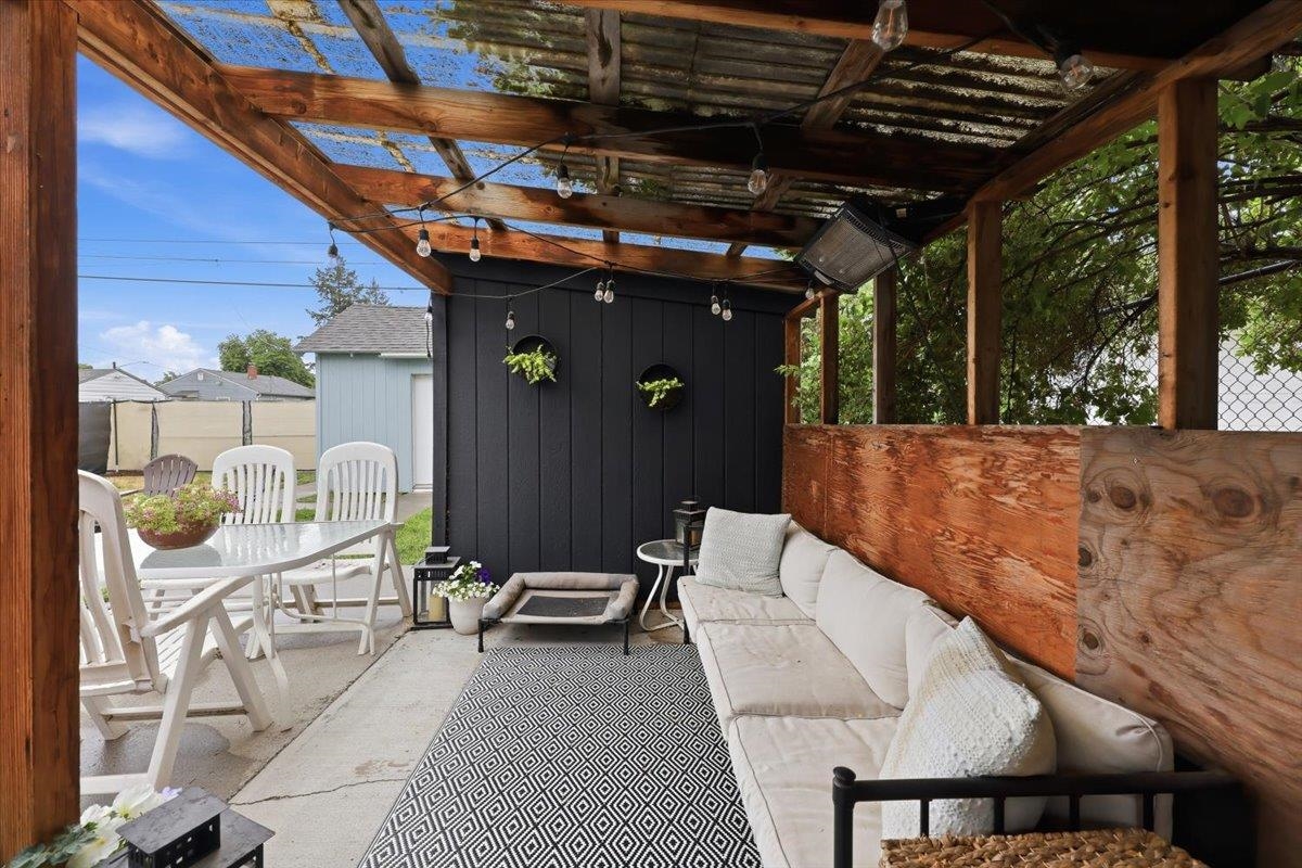 1818 E Rockwell Ave - Photo 22