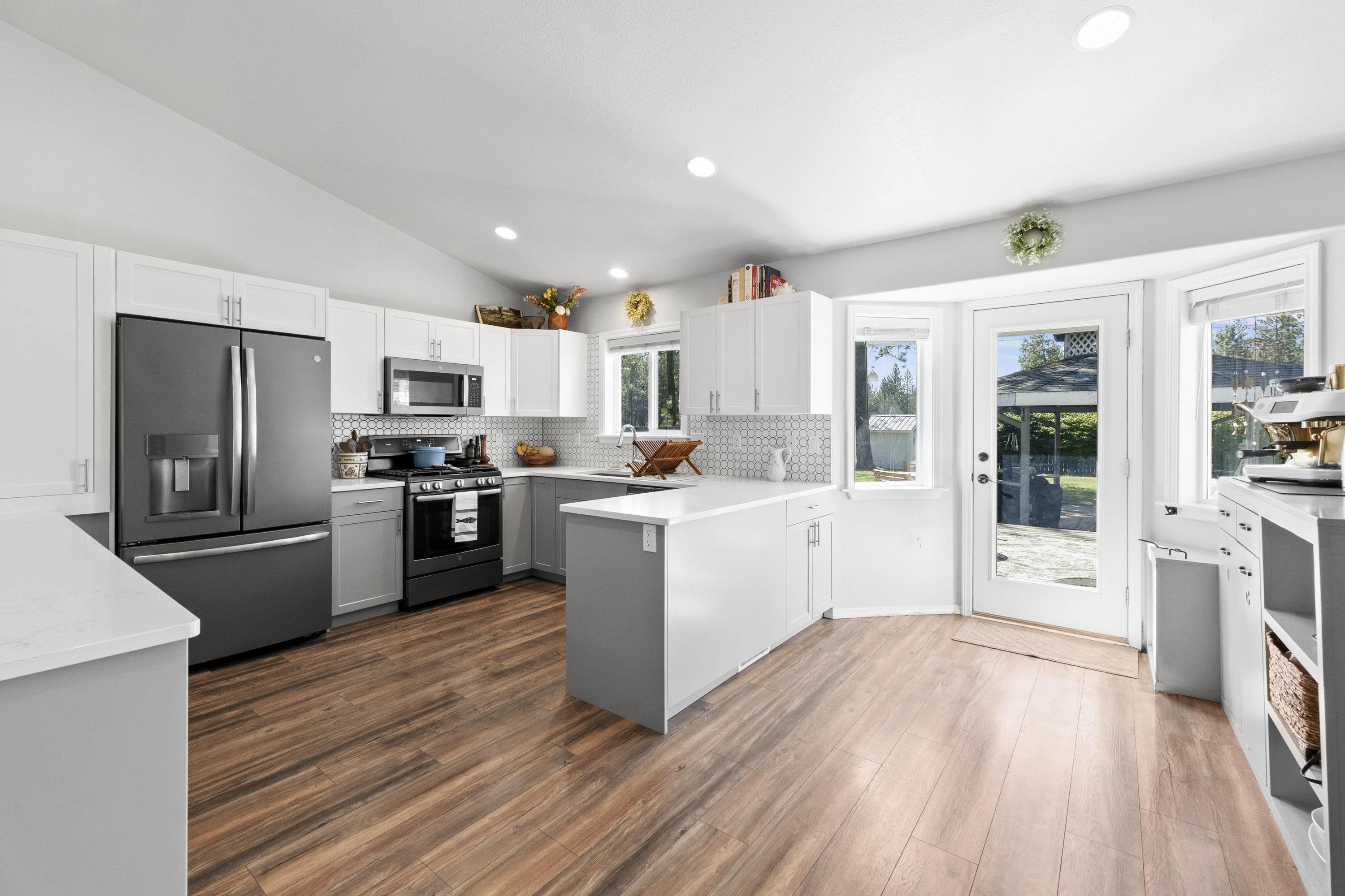 6811 W Johannsen Ave - Photo 12