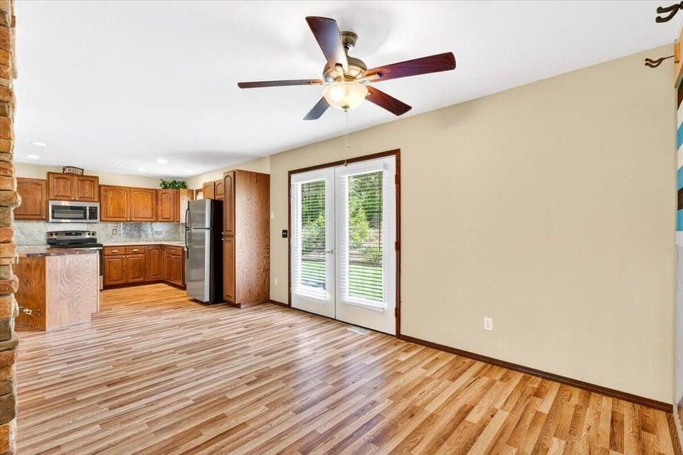 3362 Thompson Rd - Photo 6