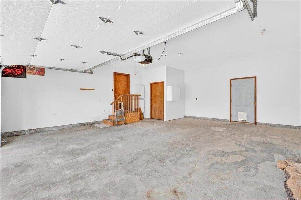 3362 Thompson Rd - Photo 17