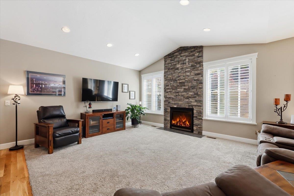 9414 N Phoebe Dr - Photo 7