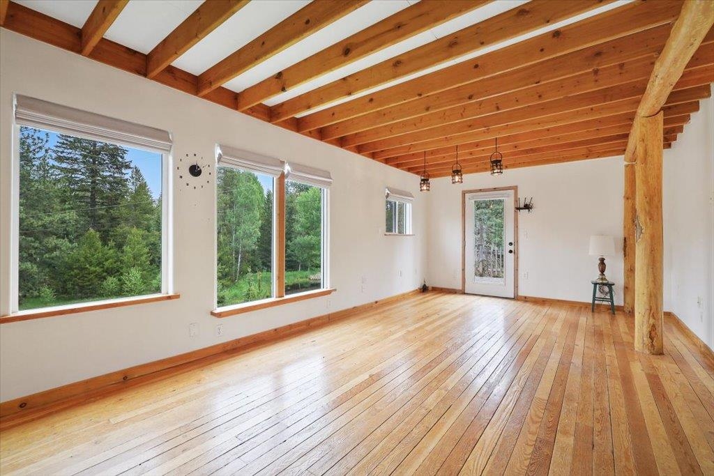 1021 Harworth Rd - Photo 2