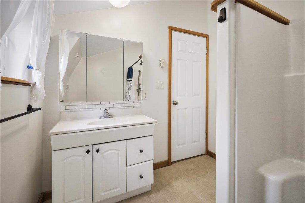 1021 Harworth Rd - Photo 16