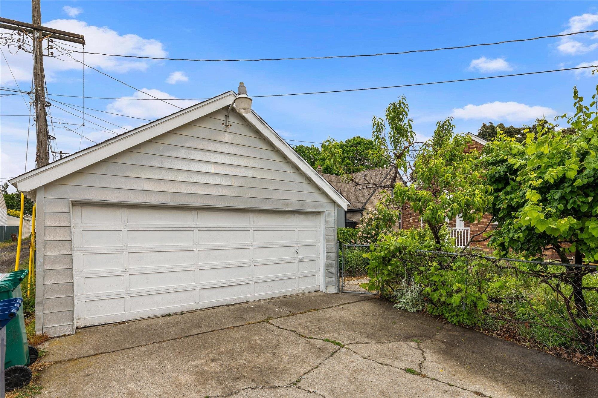 3507 N Normandie St - Photo 31